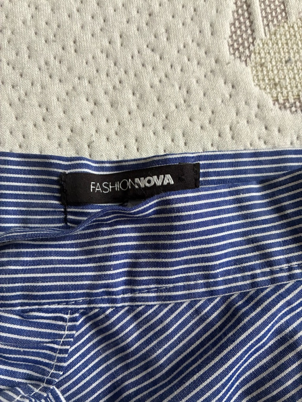 Fashion Nova High-Low Ruffle Wrap Midi Skirt in stripes Blue small - Picture 3 of 3